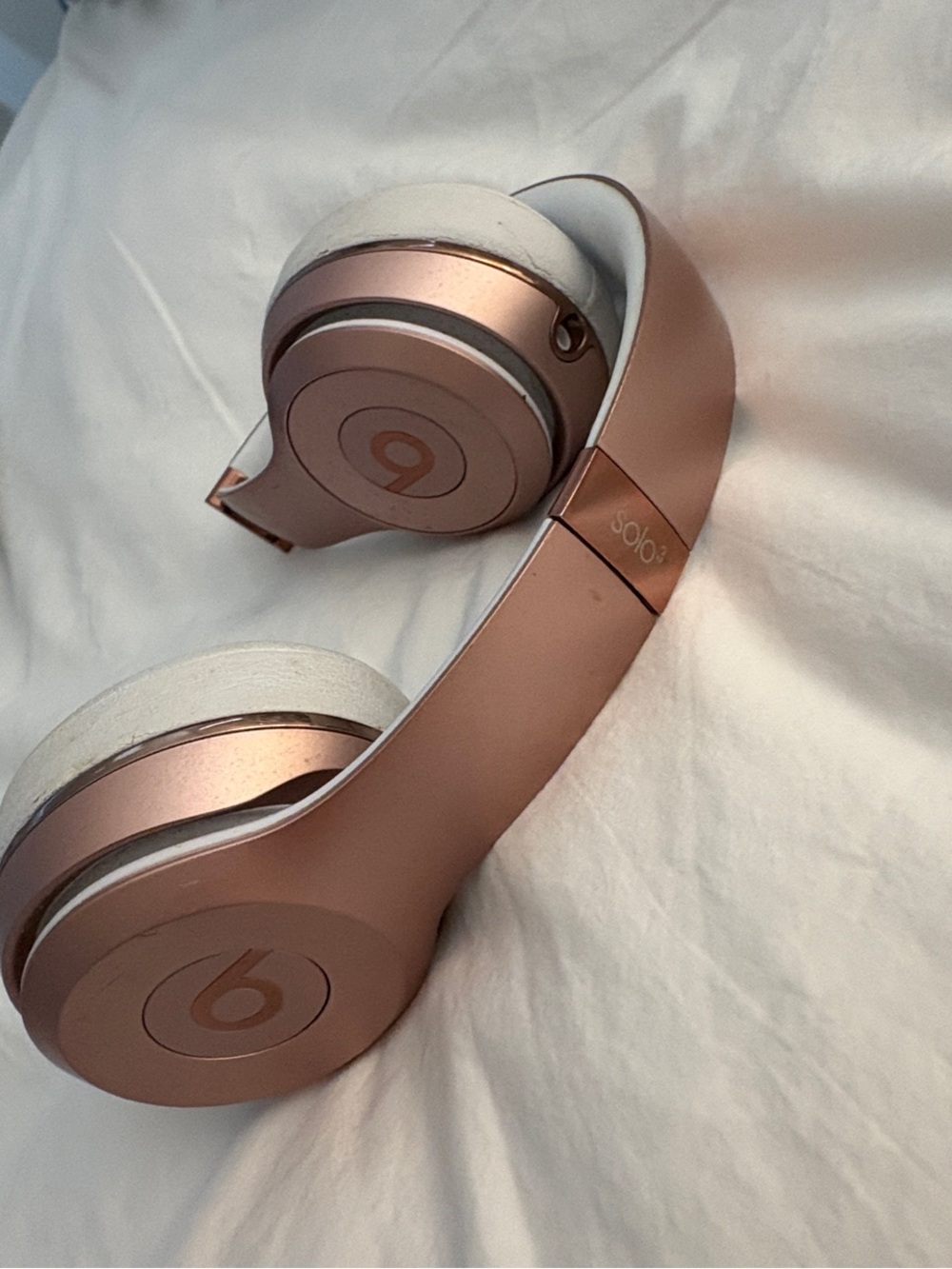 Beats Wireless solo 3 headphones